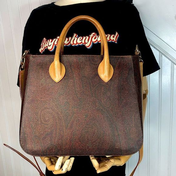 W ETRO Milano Red Paisley Top Zipper Crossbody Shoulder Bag Stunning Condition - Picture 3 of 17